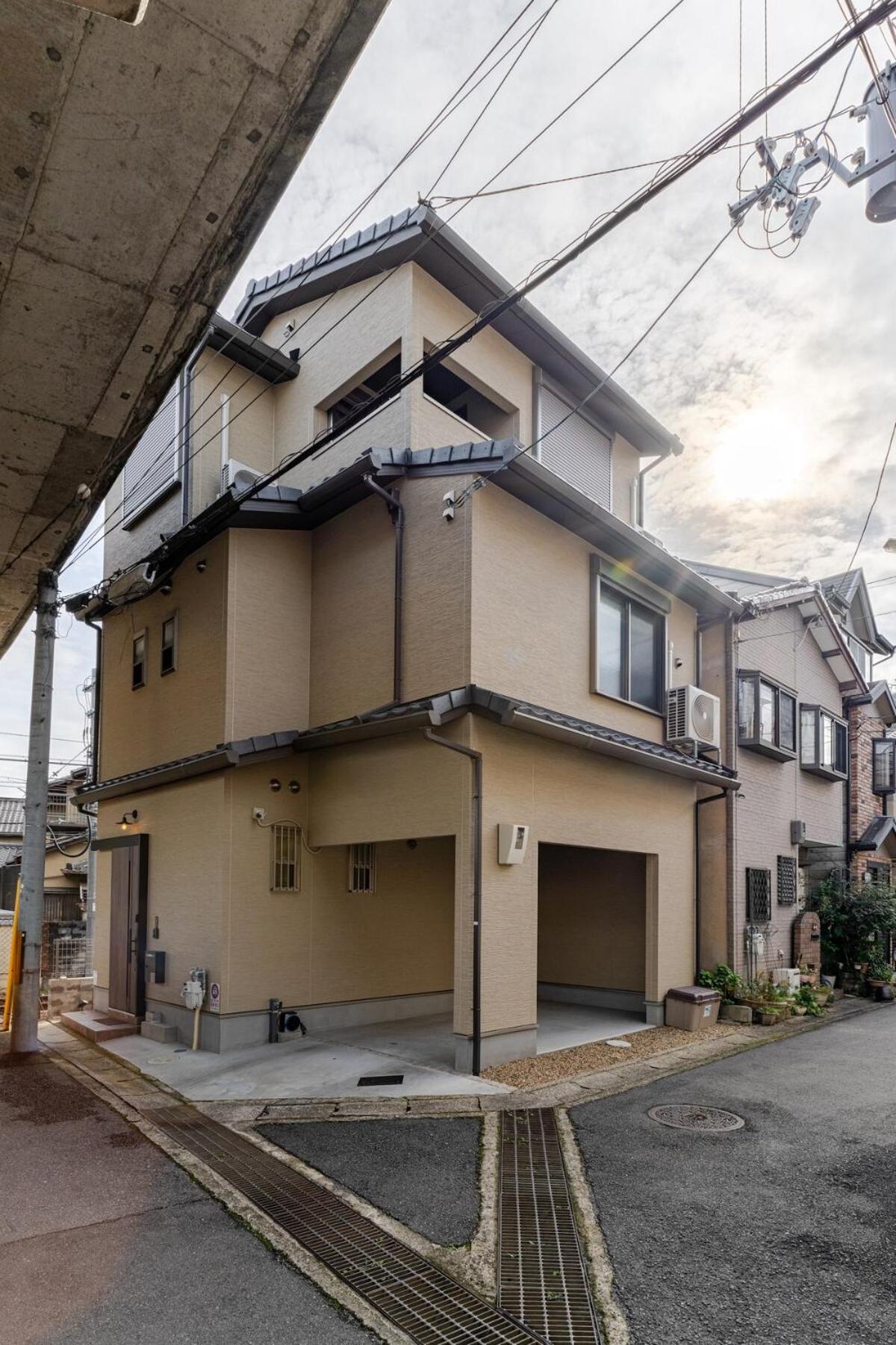 嵐山 天龍の宿 駐車無料 一棟貸切 最大5人 Dragon Legend Arashiyama Central Private Rare Modern Villa Free Parking Max 5Ppl Shimosaga Bagian luar foto